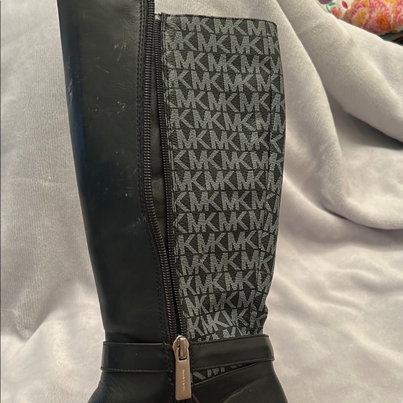 Michael Kors Kids Black Quilted Riding Boots - Picture 3 of 6